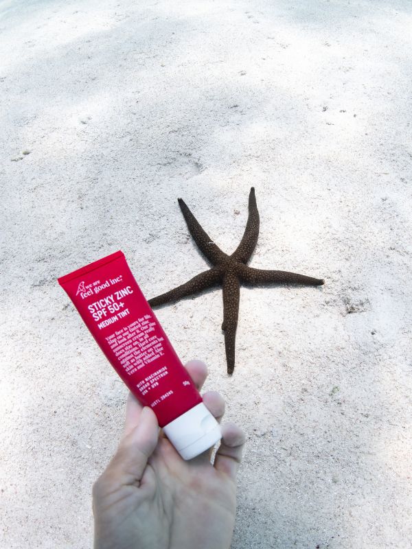 We Are Feel Good Inc. Sticky Zinc Tint SPF50+